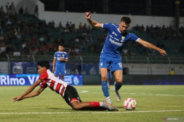 Kocijan: Persib Bandung Bertekad Sapu Bersih Dua Laga Tersisa